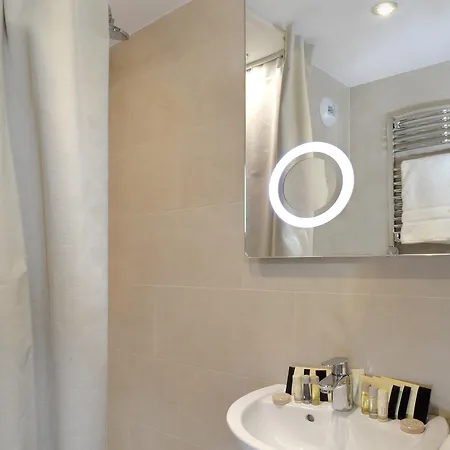 Hotel Le 18
